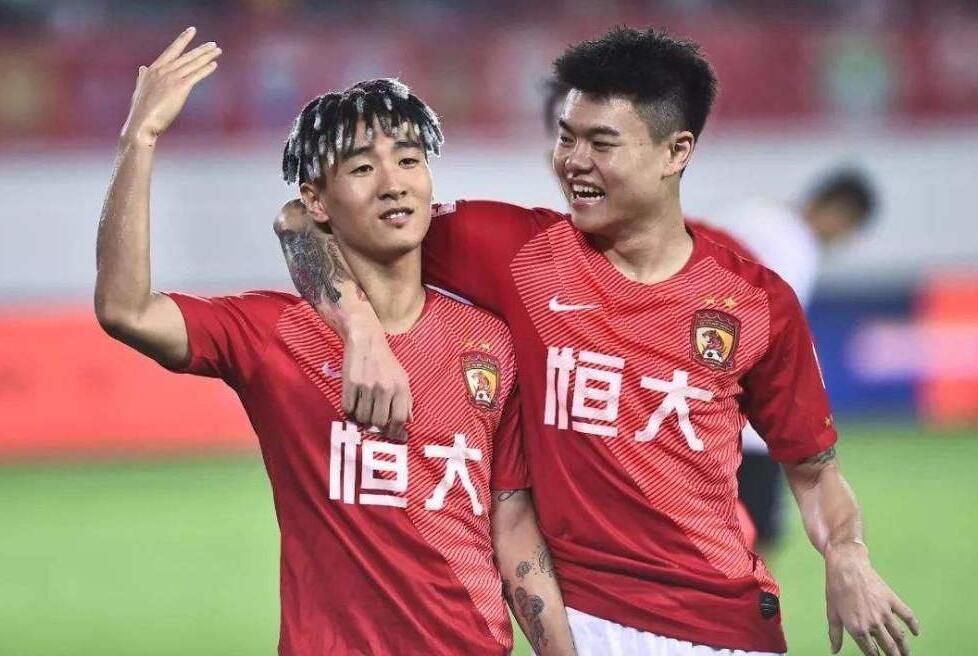 人生其实是特别痛苦，每个人都解决不了最终的问题，生与死的问题，还有好多问题没法解决，所以要求救于宗教。